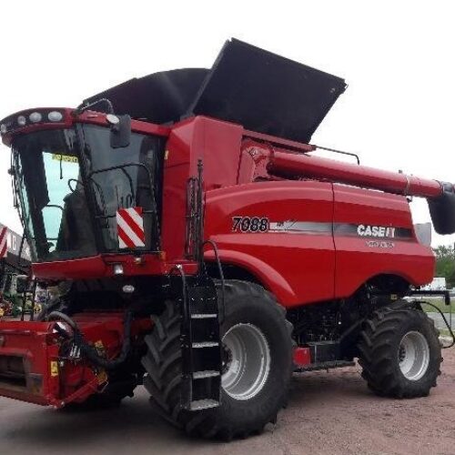 Moissonneuse batteuse CASE IH AXIAL-FLOW 7088