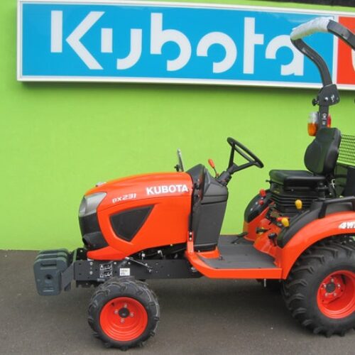Kubota BX 231 DV avec option distributeur monolevier de série – arceau arrière – avec roue industrielles