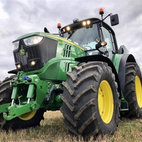JOHN DEERE 6195M 2016